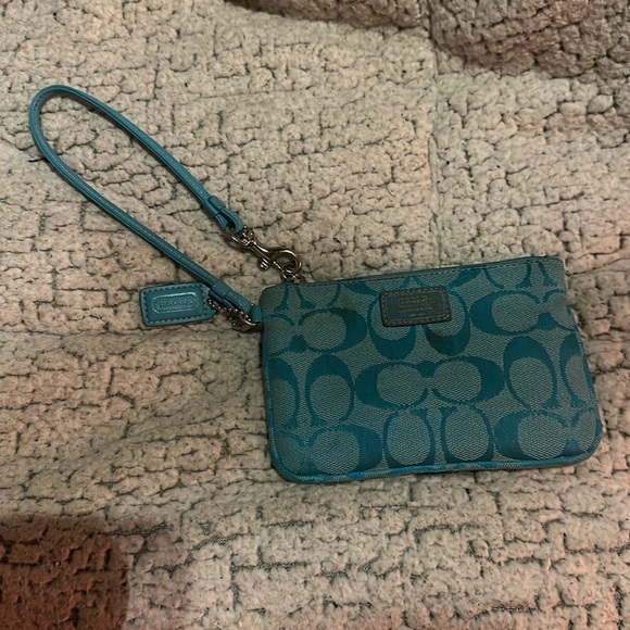 Coach Wallet - Picture 1 of 4